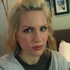 Meet your Posher, Angelique